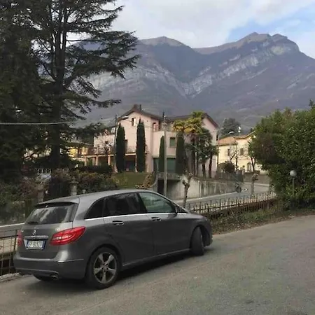 Casa Ambra, 50m Vom Comer See, 2 Private Parkplaetze * トレメッツォ