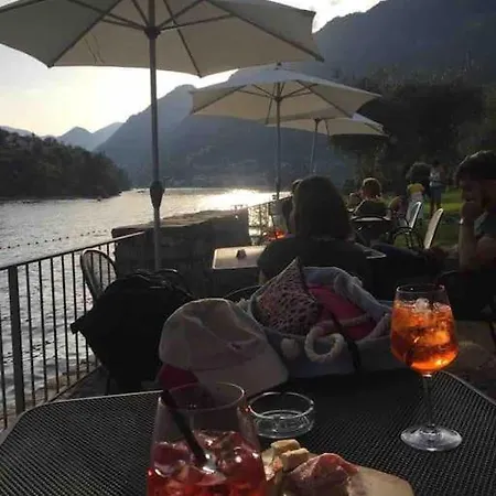 Casa Ambra, 50m Vom Comer See, 2 Private Parkplaetze 別荘 *