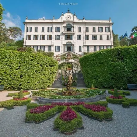 Casa Ambra, 50m Vom Comer See, 2 Private Parkplaetze Тремеццо