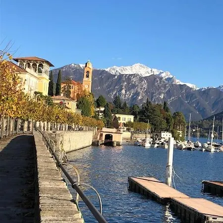 Casa Ambra, 50m Vom Comer See, 2 Private Parkplaetze 別荘