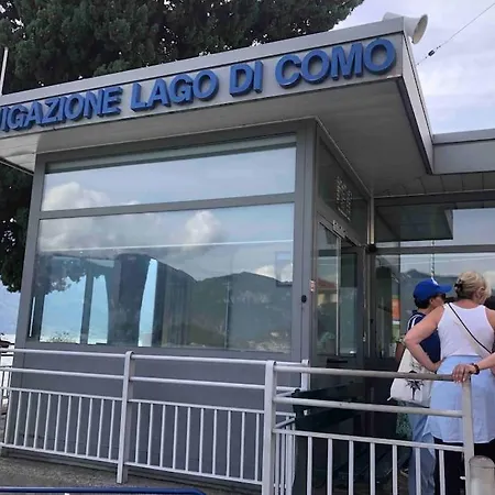 別荘 Casa Ambra, 50m Vom Comer See, 2 Private Parkplaetze *