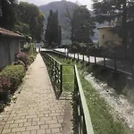 Casa Ambra, 50m Vom Comer See, 2 Private Parkplaetze * トレメッツォ