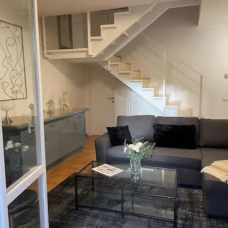 Casa vacanze Casa Ambra, 50m Vom Comer See, 2 Private Parkplaetze