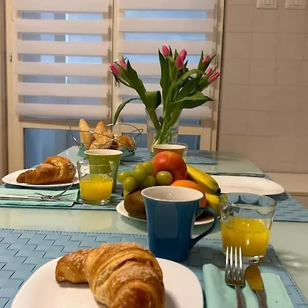Casa Ambra, 50m Vom Comer See, 2 Private Parkplaetze Nyaraló Tremezzo