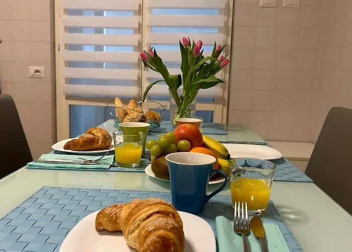 Casa Ambra, 50m Vom Comer See, 2 Private Parkplaetze Dom wakacyjny Tremezzo
