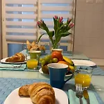 Casa Ambra, 50m Vom Comer See, 2 Private Parkplaetze Σπίτι διακοπών Tremezzo