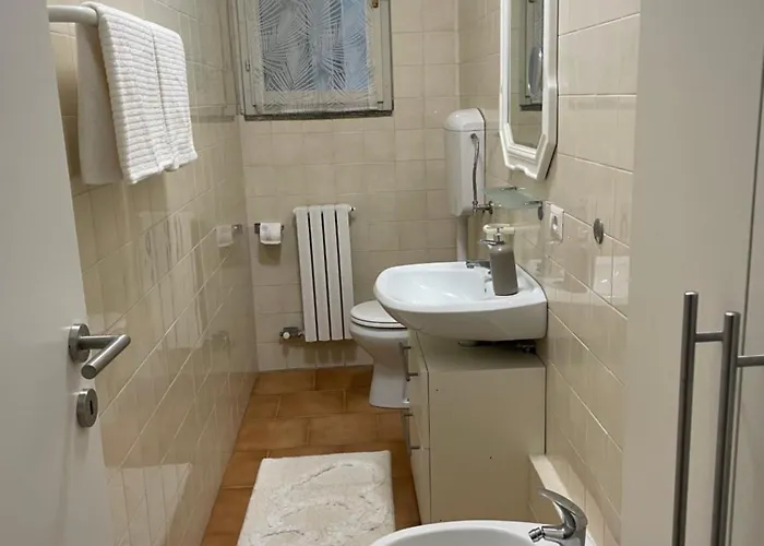 Casa Ambra, 50m Vom Comer See, 2 Private Parkplaetze Tremezzo